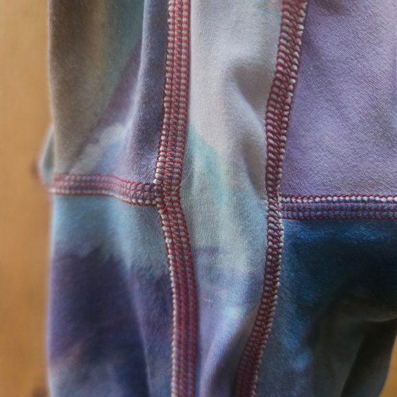 Lululemon High Rise Align 25" Size 10 - Picture 7 of 7